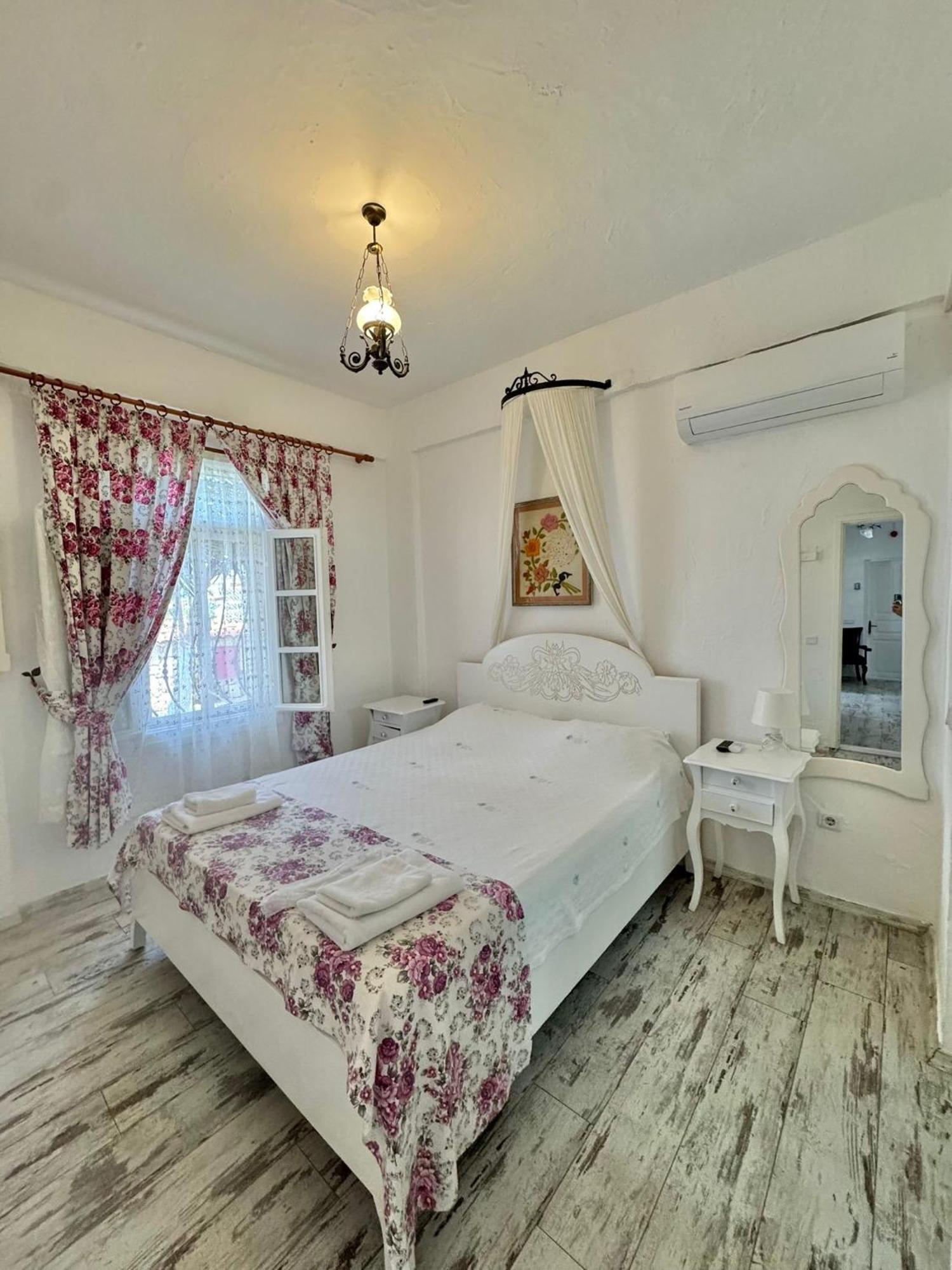 Aisem By Hire Hotel Alaçatı Ngoại thất bức ảnh
