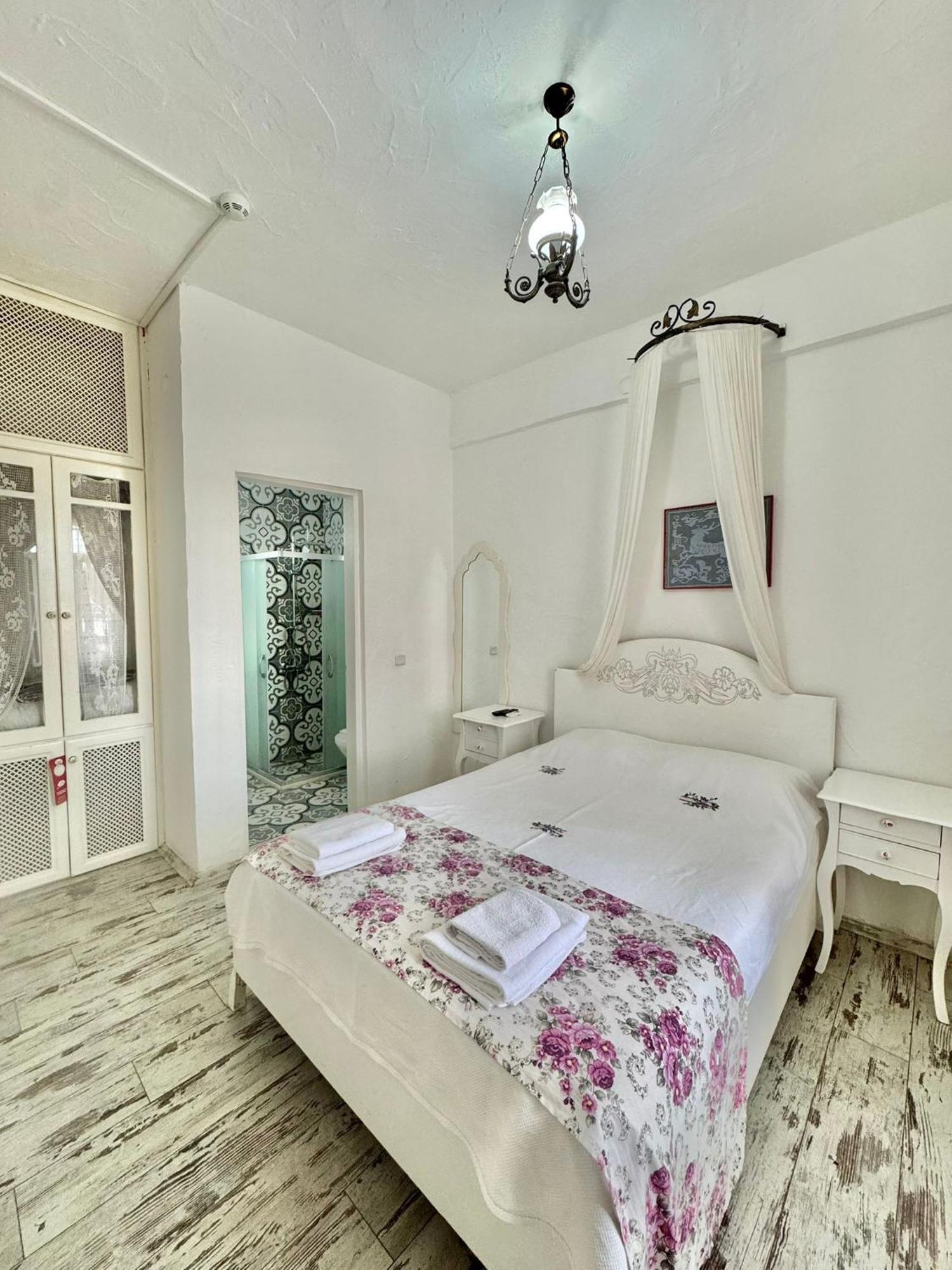 Aisem By Hire Hotel Alaçatı Ngoại thất bức ảnh
