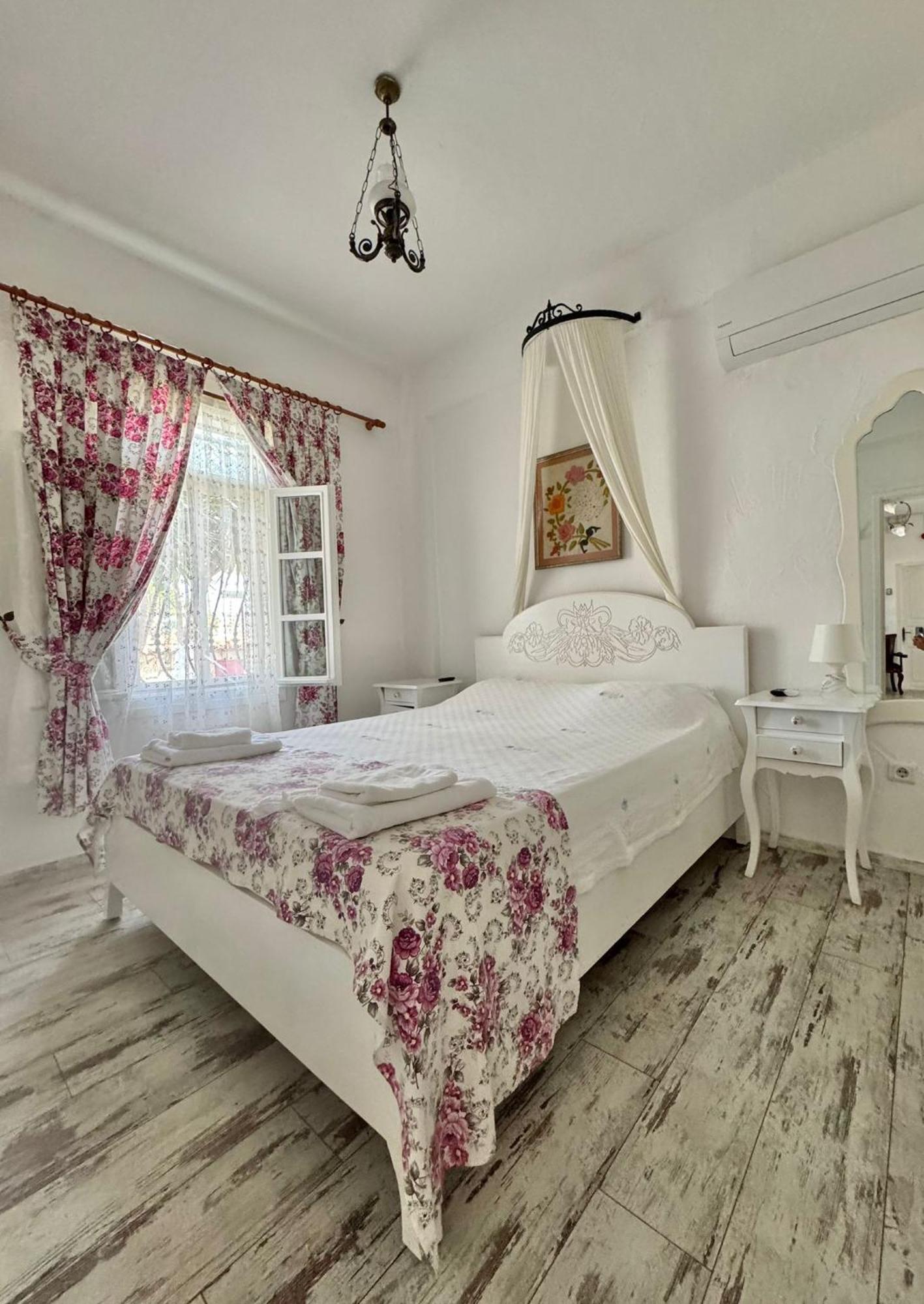Aisem By Hire Hotel Alaçatı Ngoại thất bức ảnh
