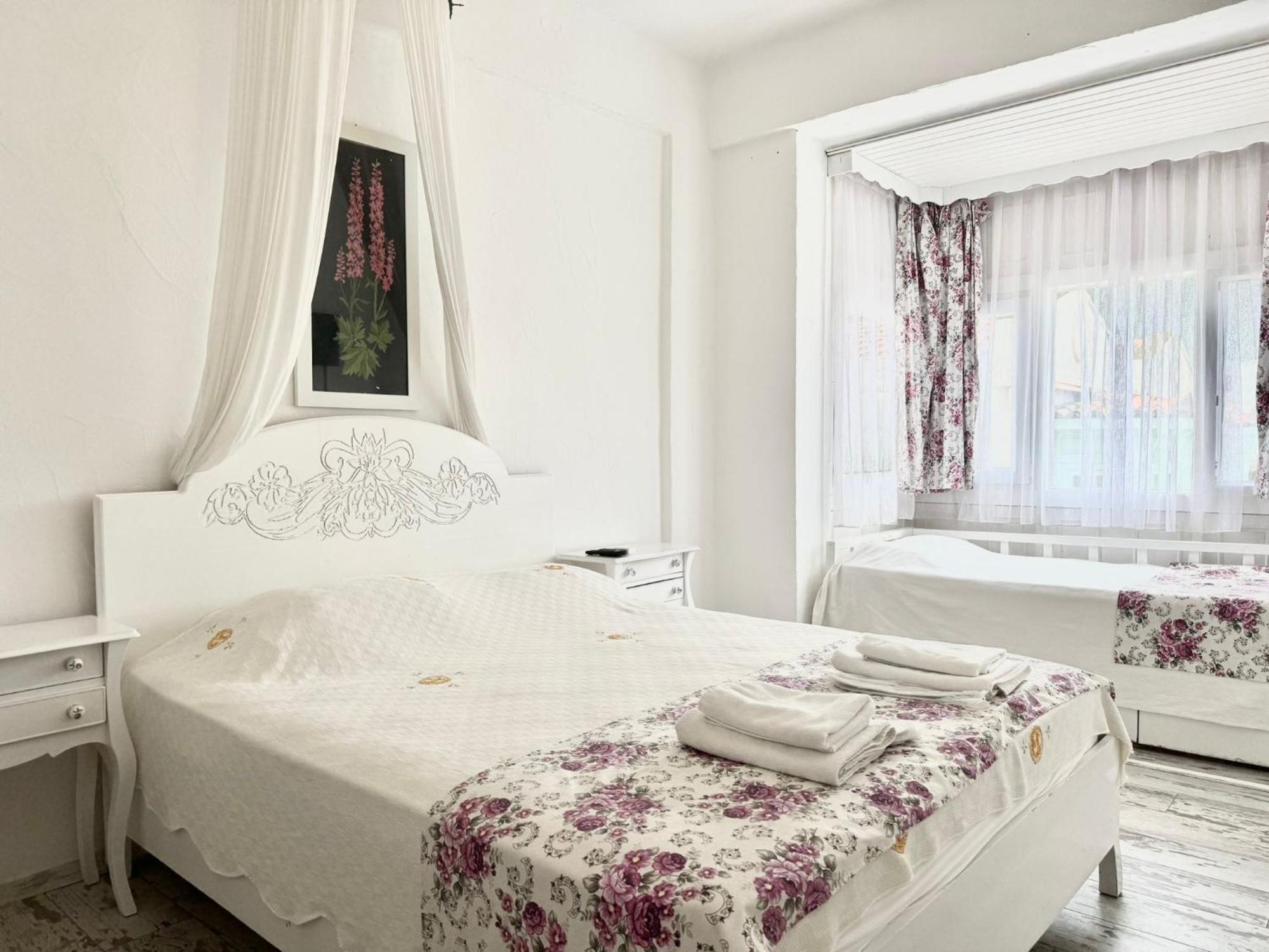 Aisem By Hire Hotel Alaçatı Ngoại thất bức ảnh