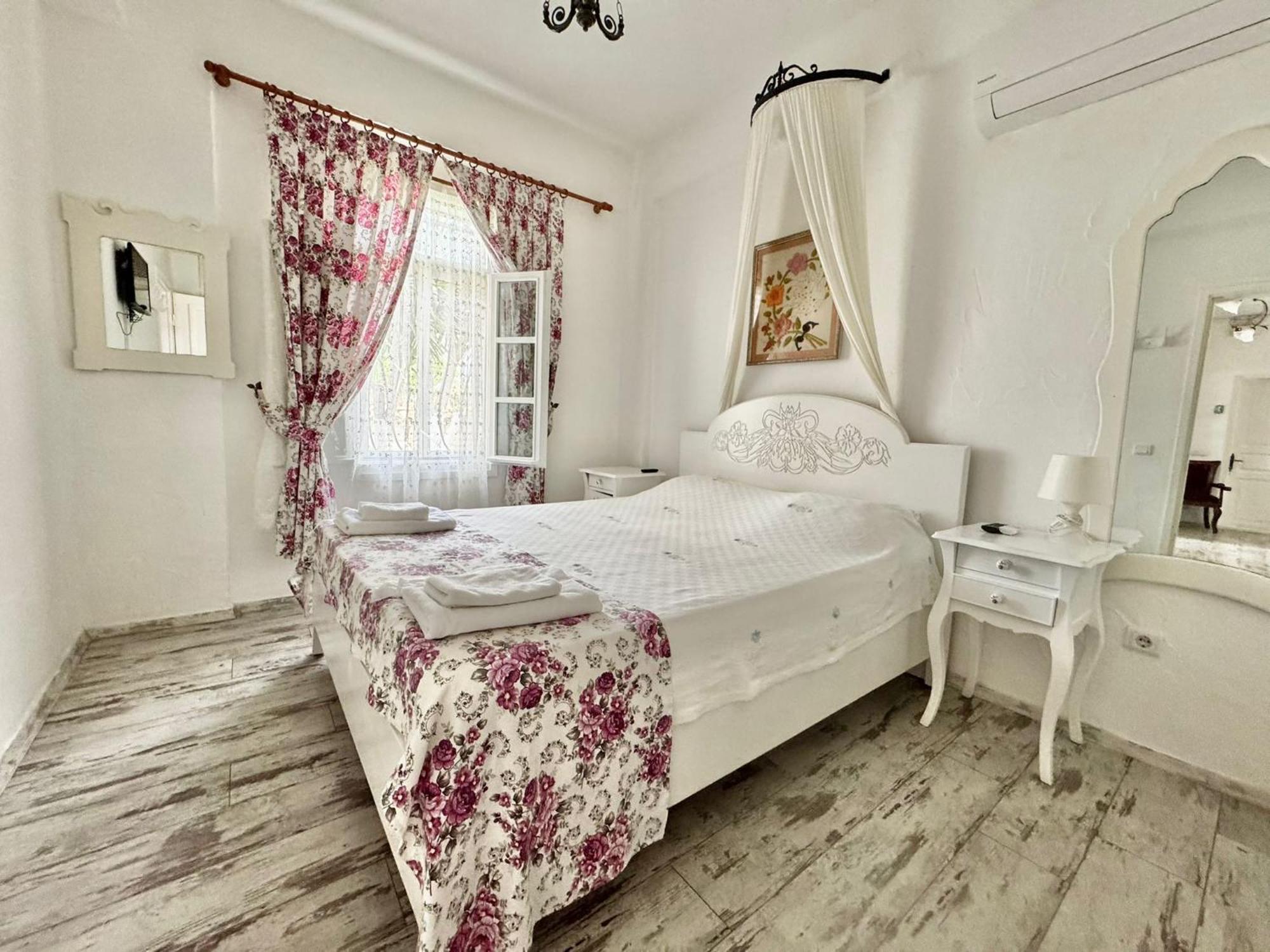 Aisem By Hire Hotel Alaçatı Ngoại thất bức ảnh